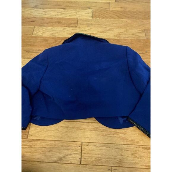 Tahari, women’s blue long sleeve short cropped collared button blazer size 8P - Picture 5 of 9